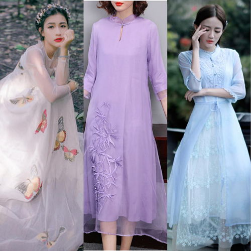 69岁张纪中女儿满月,连换三套衣服很隆重,小31岁娇妻穿的真典雅