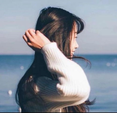 女生头像长发唯美侧脸头像