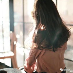 约会成功的关键和女孩肢体近挪的顺序对了才能赢