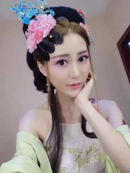 郑州美女古装手机自拍,仙气逼人乱人眼