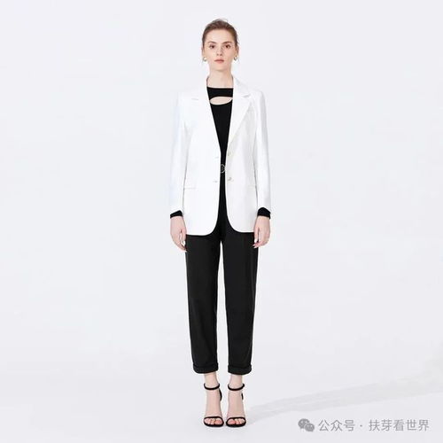 高个子女生宽松西装修身裤,尽显率性气质