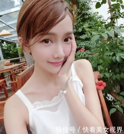 清闲女生韩雨嘉,可爱自拍生活照