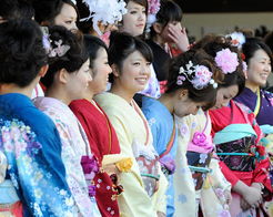 日本女孩的盛装成人节