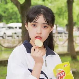 女生头像15岁真人照片校服