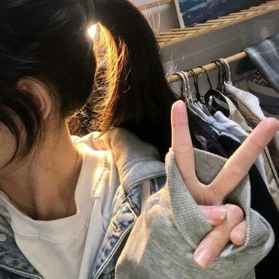 适合女生头像的图片高清图文案