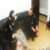 15岁少女半夜发飙离家出走要找tfboys的王源