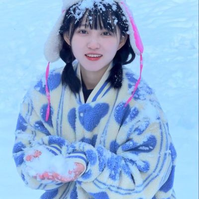 女生雪景头像ins意境你晴朗了女生头像我要个性网