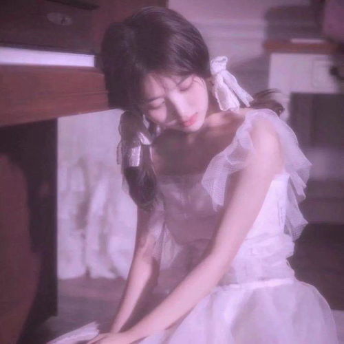 女生穿婚纱头像20张梦幻又纯洁婚纱头像