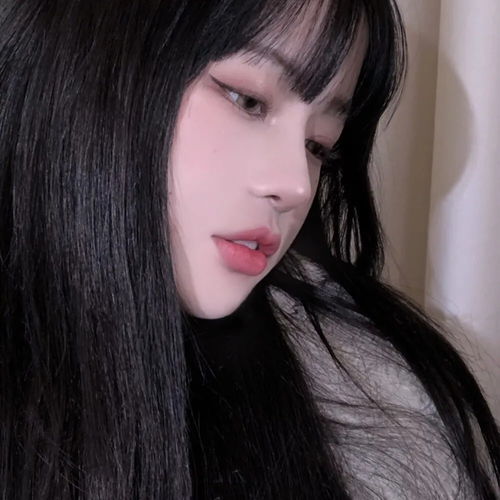 真人女头在日落大道浪漫出逃,除了风没有别人知道