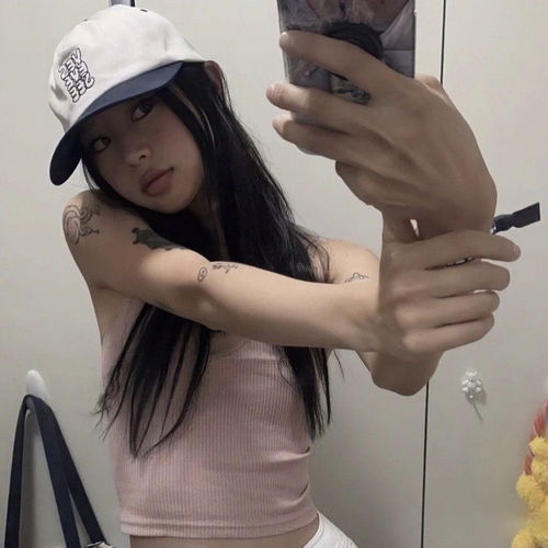 女生专属甜妹头像春天了祝你和想见的人早点见面