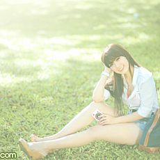 绿色美女头像图片长腿