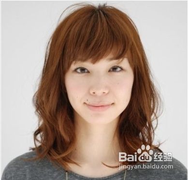 简单日式盘发教程打造甜美女生气质