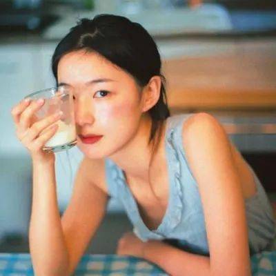 高清女生头像真人好看女头像