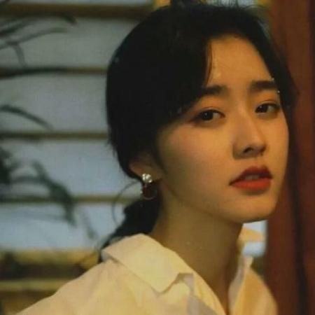 复古港风头像女生