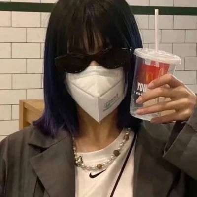 不明显但是特别爱的情侣头像