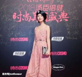 半个娱乐圈女星同框唐嫣很甜佟丽娅仙气十足,娜扎秋裤实力抢镜
