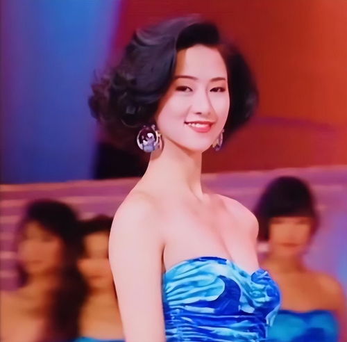翁虹16岁女儿准备出道,酷爱做美食,遗传了妈妈的高颜值