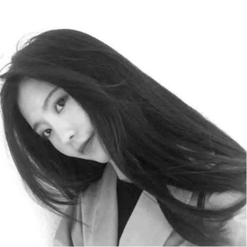 适合35岁女生微信头像
