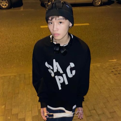 头像男真人氛围感