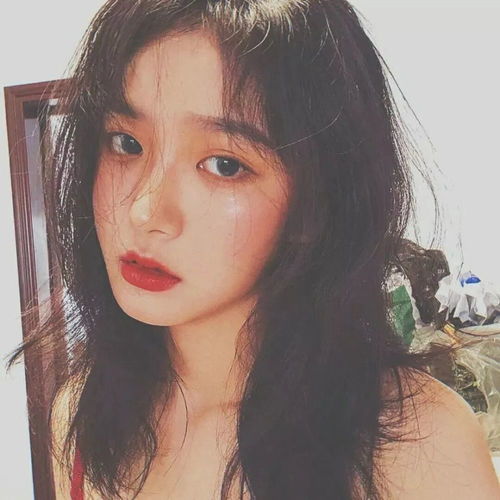 头像女生你真正爱的人是你可以毫无顾虑吐露一切的人