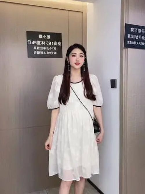 正在直播中,想要宽松舒服又减龄俏皮的,点我头像进我直播间孕妇装减龄穿搭连衣裙柔软亲肤