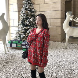 本命年来一件新年喜庆红色宽松v领包芯纱猪猪毛衣女