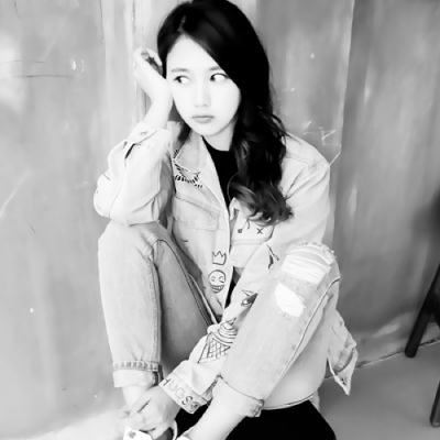 头像美女头像唯美黑白女2021最新整理共12p第558期