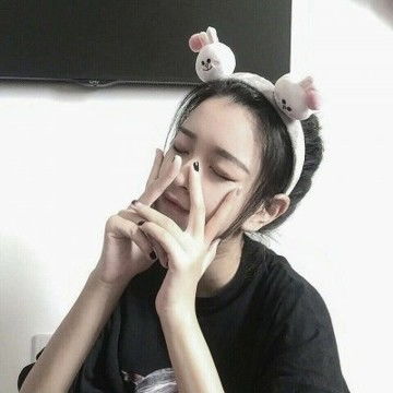 2021最火的女生可爱卖萌头像