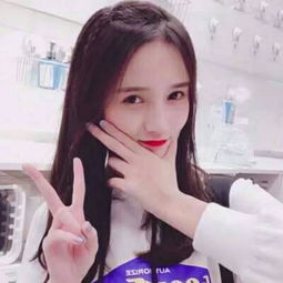 甜美可爱美少女头像爱搞怪遇见对的人不要说永远要说珍惜