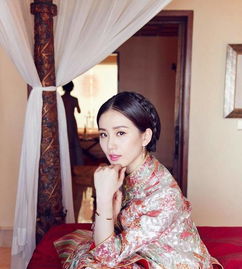 明星都爱的中式嫁衣哪款俘获你的心刘诗诗陈妍希裙褂美翻了