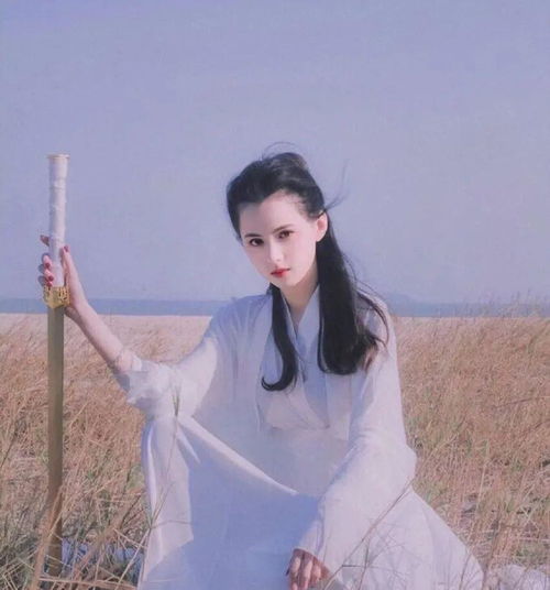 影视剧中的绝美建模脸女星,娜扎张予曦令人惊艳,她神似李若彤