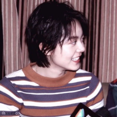 闺蜜多人头像组同一人多张女生头像