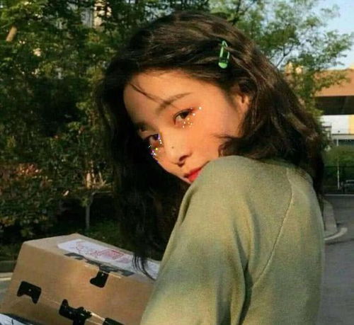 绿色美女头像图片可爱