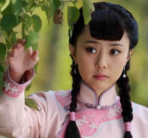 央视主持人沙桐离婚后被小12岁美女逼婚,他却有苦难言