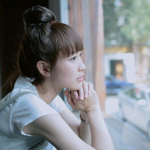 qq头像高清女生小清新伤感