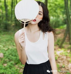 小个子美人儿时尚的热潮让你美得像妖精一样