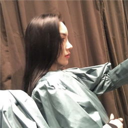陌陌好看的美女头像霸气超酷我不会再对谁满怀期待