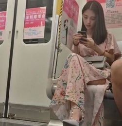 白色高冷女生头像抖音