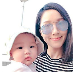 王祖蓝李亚男女儿近照曝光,肉嘟嘟脸蛋呆萌可爱,样貌遗传妈妈