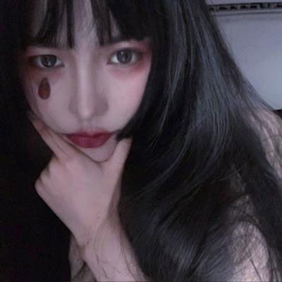 女生头像高冷霸气病态街上开始弥漫甜蜜的气息