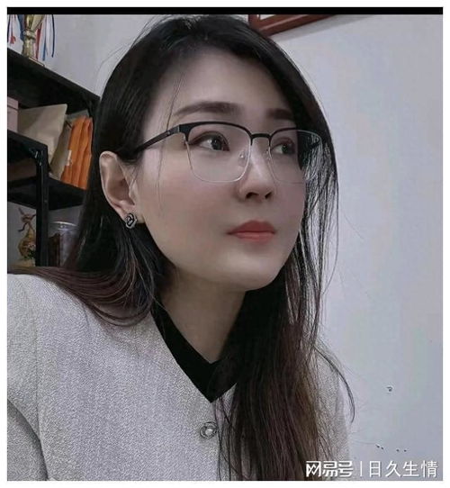 女子吐槽机场厕所标识,本人太漂亮,评论区笑不活了
