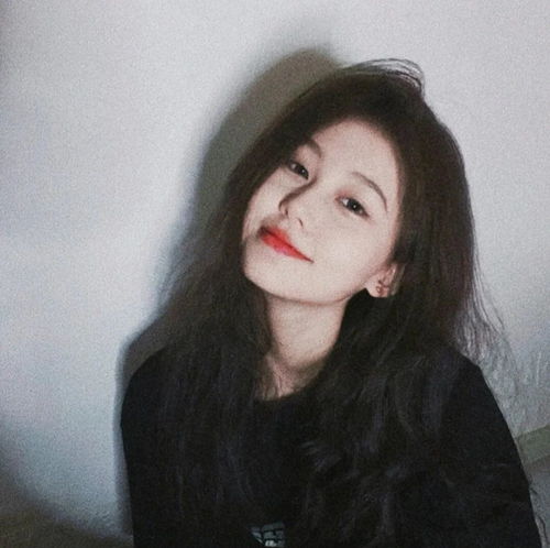 高级感温柔女生头像15