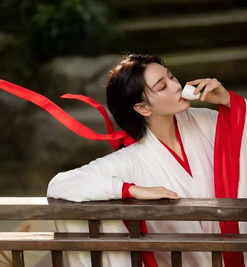张馨予的脸,网友热议就是狐狸精与英气的结合体适合穿汉服