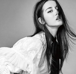 迪丽热巴御姐范儿十足曼妙多姿优雅婀娜