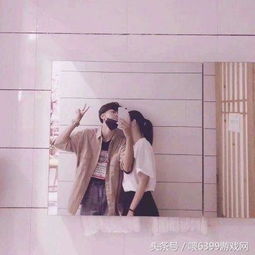 最新青春时尚情侣头像00火学生专用以朋友的名义偷偷爱着你
