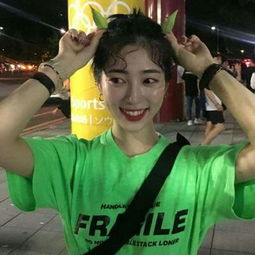 最新森系绿色系头像女生高清个性热情变成冷淡喜欢变成厌倦