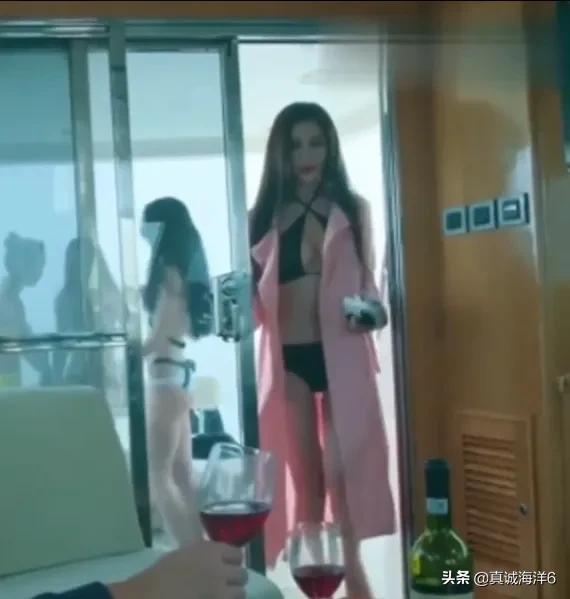 男人看美女,和女人看美女的不同