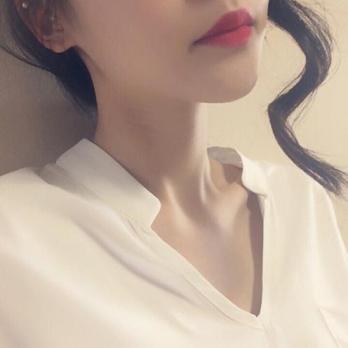 53岁女子给68岁老汉做保姆,帮渡难关免费做10年保姆,值得吗