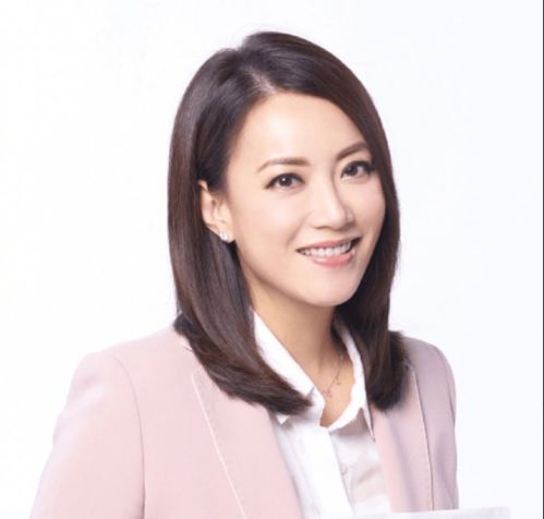 她陪伴谢霆锋25年,未婚生下女儿,今48岁撑起娱乐圈半壁江山