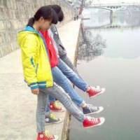 女生闺蜜qq头像你六毛我六毛咱俩一块二2